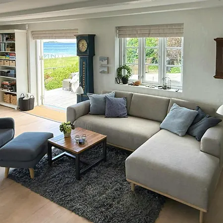 Summer House In Fisherman's Style By Helnaes Bay Сasa de vacaciones Ebberup